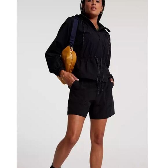 NWT Calia Women’s Pure Black Underwood Hooded Windbreaker Size M - Picture 1 of 8